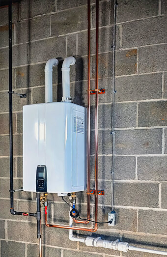 https://karrinyuphotwater.com.au/uploads/2025/06/hot-water-61206.jpg