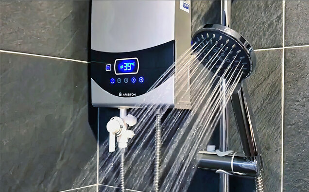 https://karrinyuphotwater.com.au/uploads/2025/06/thermostatic-water-systems-29331.jpg
