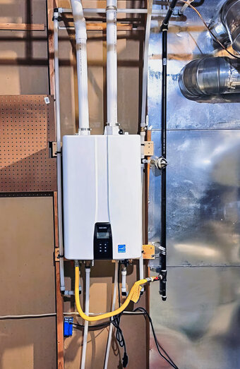 https://karrinyuphotwater.com.au/uploads/2025/06/thermostatic-water-systems-86434.jpg